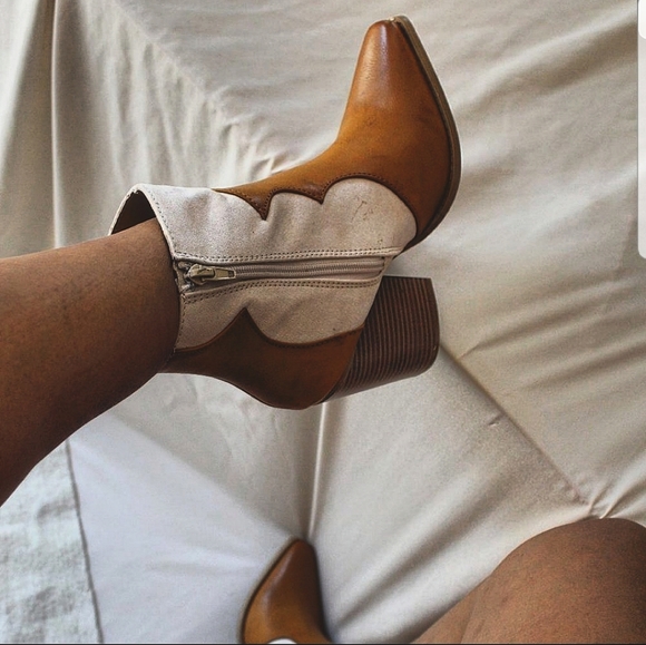 🆕️The Sequoia// Tan western style boot - Picture 5 of 6